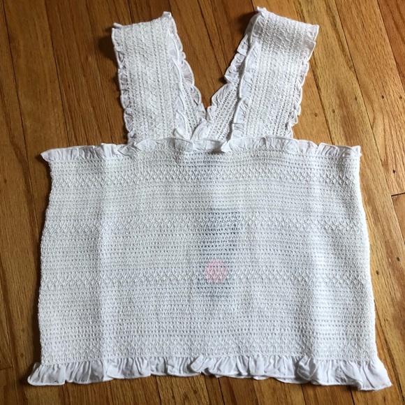 Must have ☀️spring/summer ☀️crop top! - Picture 2 of 2